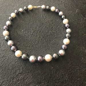 Gorgeous fox Perl’s with 14 k clasp